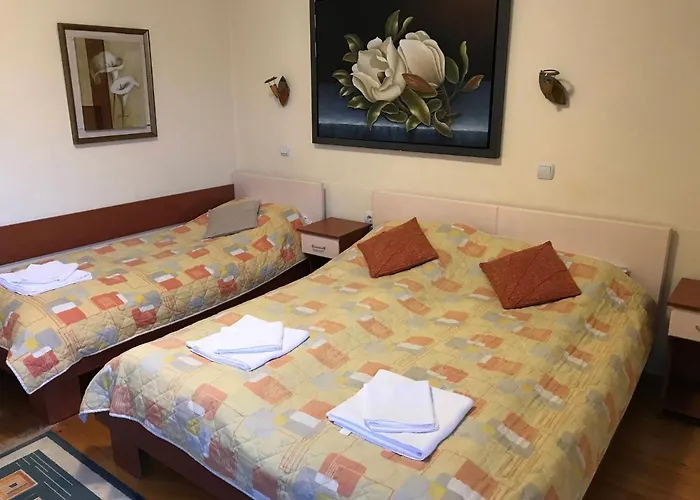 Vince Apartments